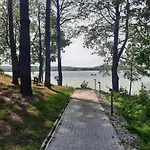 Przy Jeziorze Nr 1 Апартаменты *