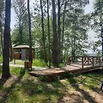 Przy Jeziorze Nr 1 * Ольштын